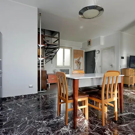 Διαμέρισμα Iflat Stylish Penthouse Near Marconi
